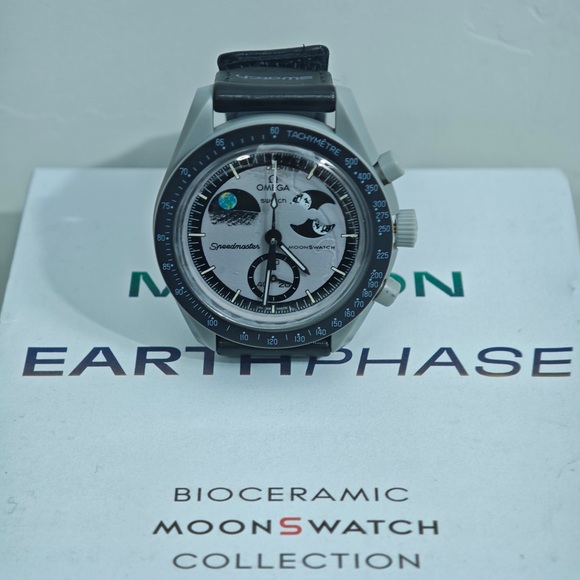 🌪️Omega × Swatch MoonSwatch – Earthphase Mission